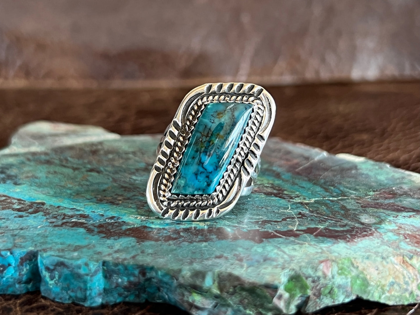 Vintage Beautiful Turquoise Ring